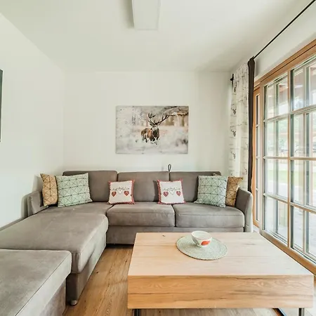 Dachstein West 1b דירה *