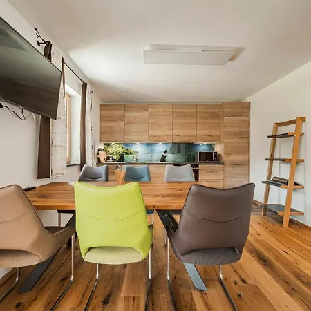 Dachstein West 1b Apartment